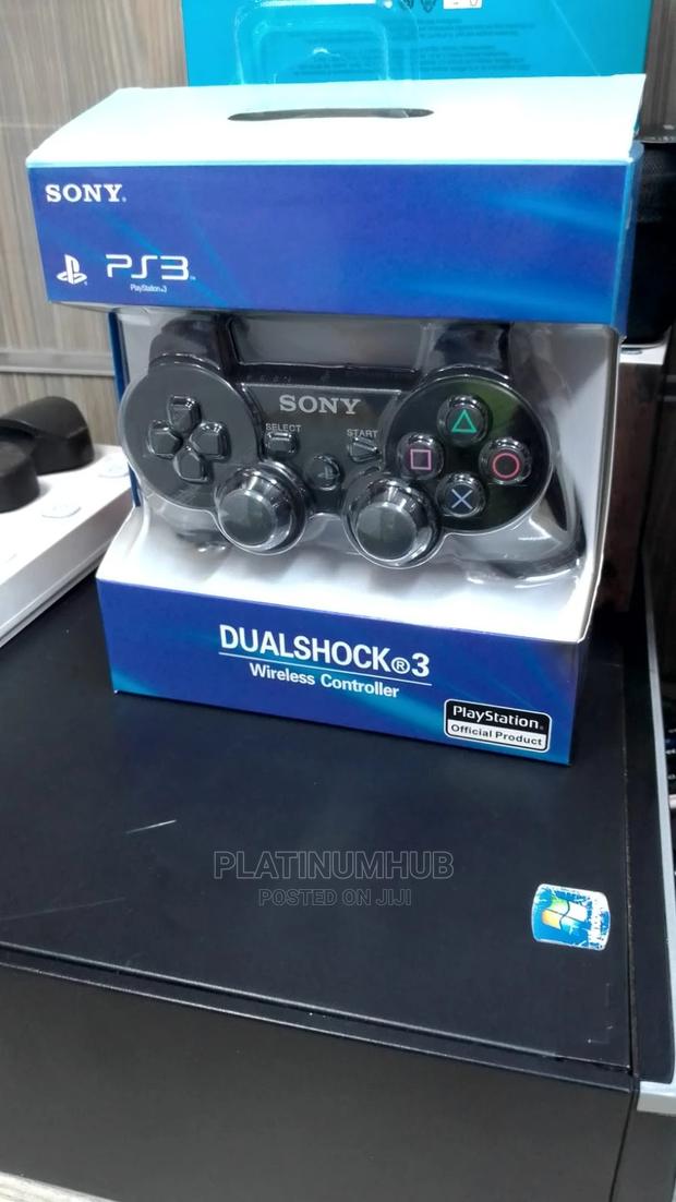 Playstation 3 Wireless Controller - main view