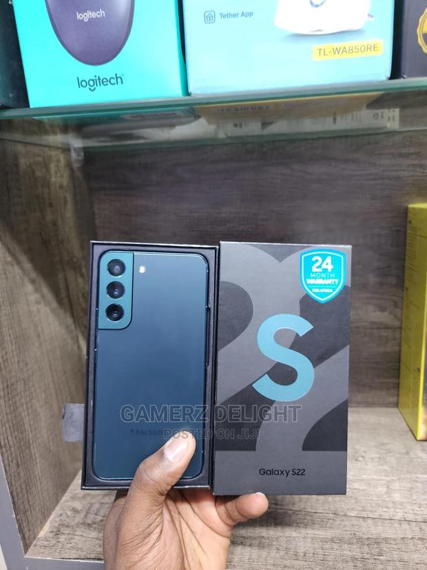 Samsung Galaxy S22 5G 256 GB Blue - thumbnail 2