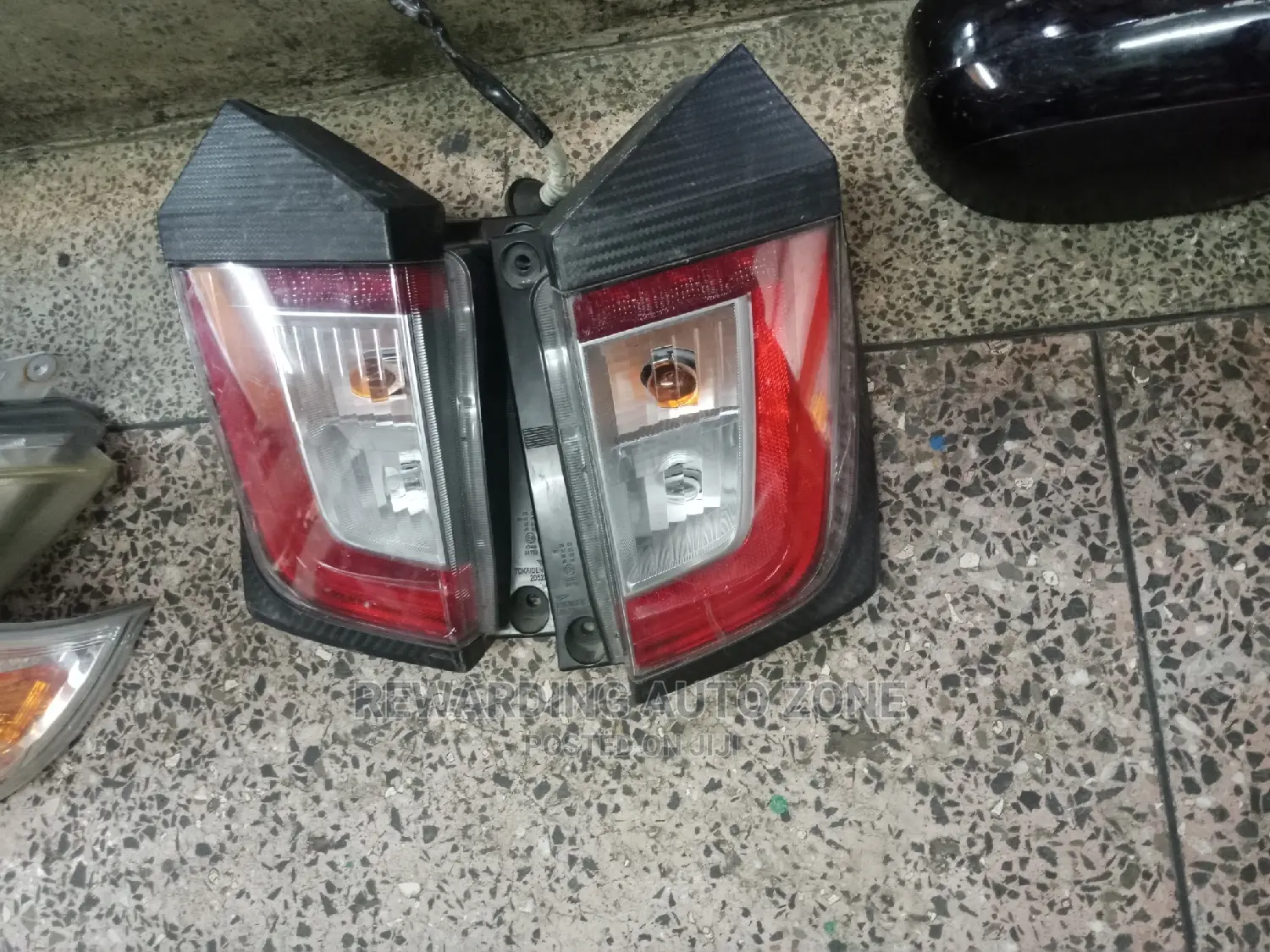 Daihatsu Mira Es New Model Blacklights.