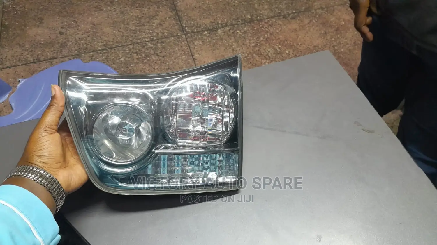 Harrier 240 Taillight Bootlight
