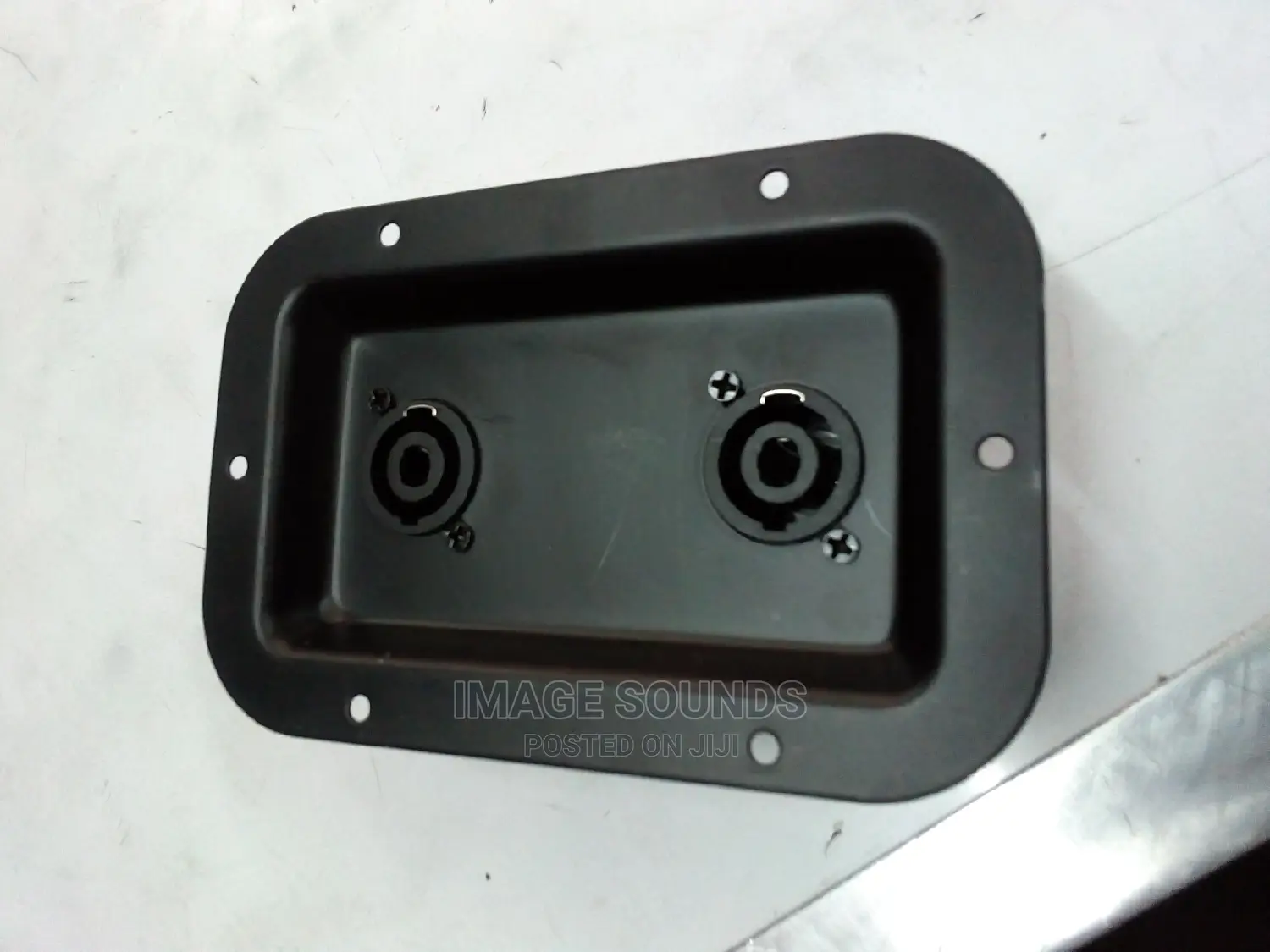 Speaker Connector 2speacons