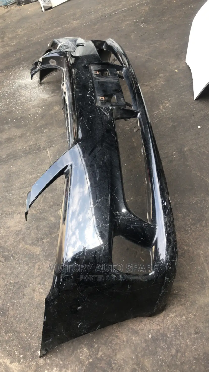 Crown Front Bumper 2012/2013