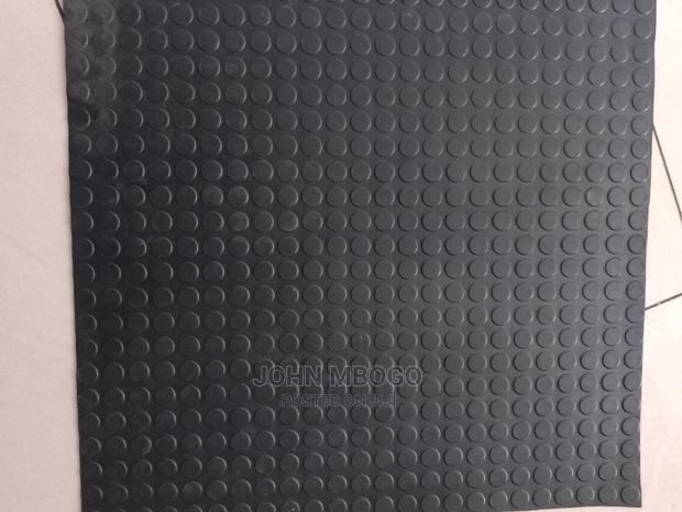 Coin Rubber Mat/ Antislip Rubber Mat .
