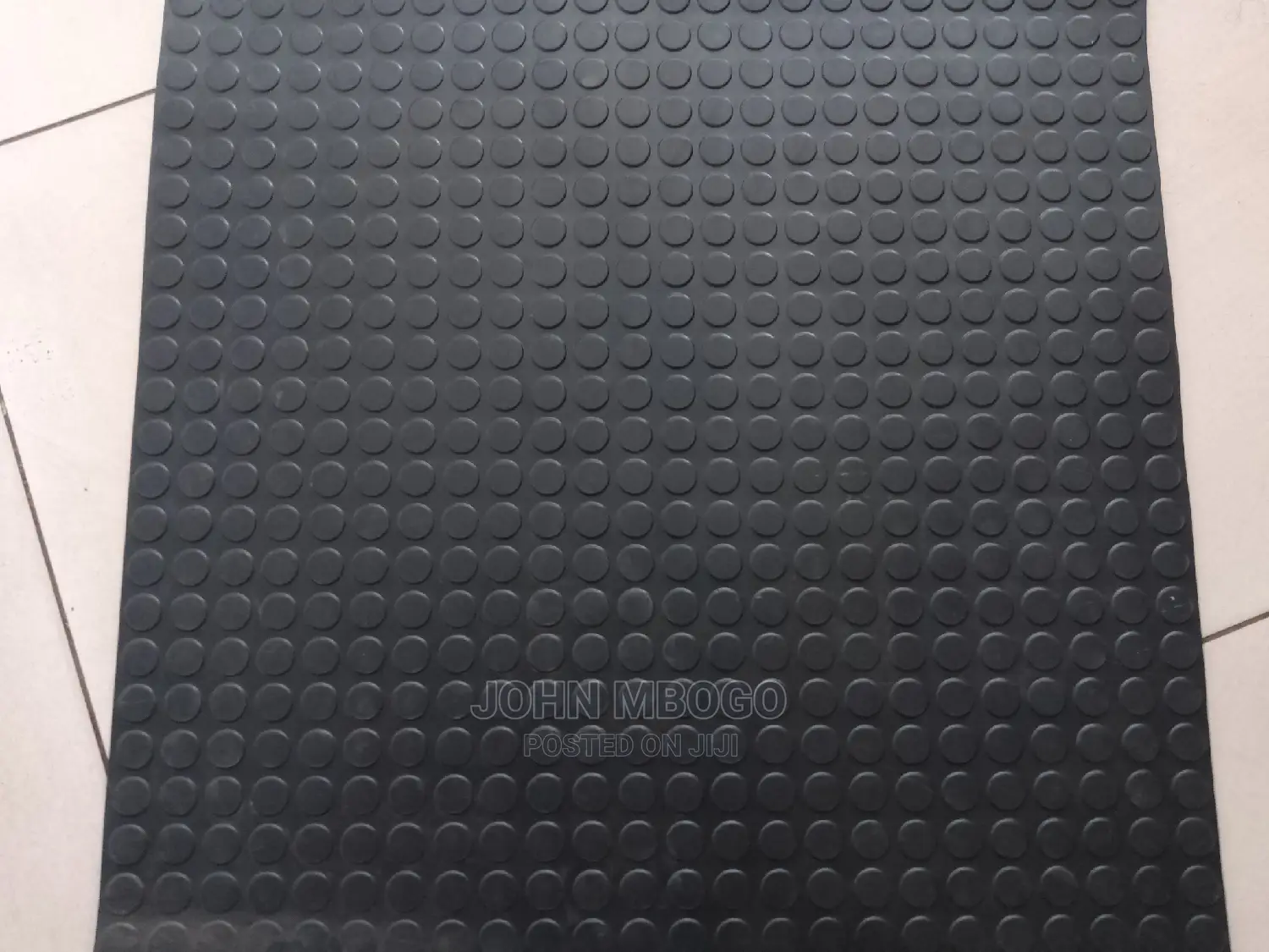 Coinmat/ Round Studded Rubber Mat