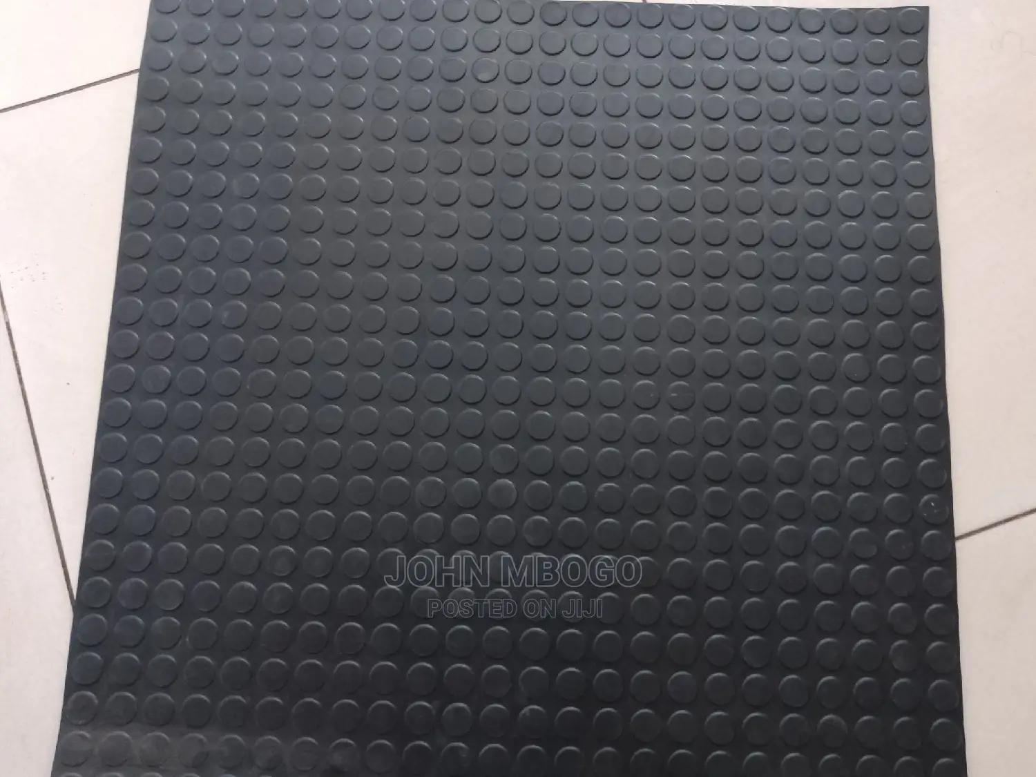 Coinmat/ Round Studded Rubber Mat