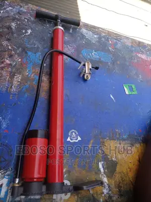 Original Iron Foot Pump