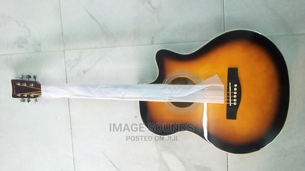 Box/Acoustic Guitar 40inch