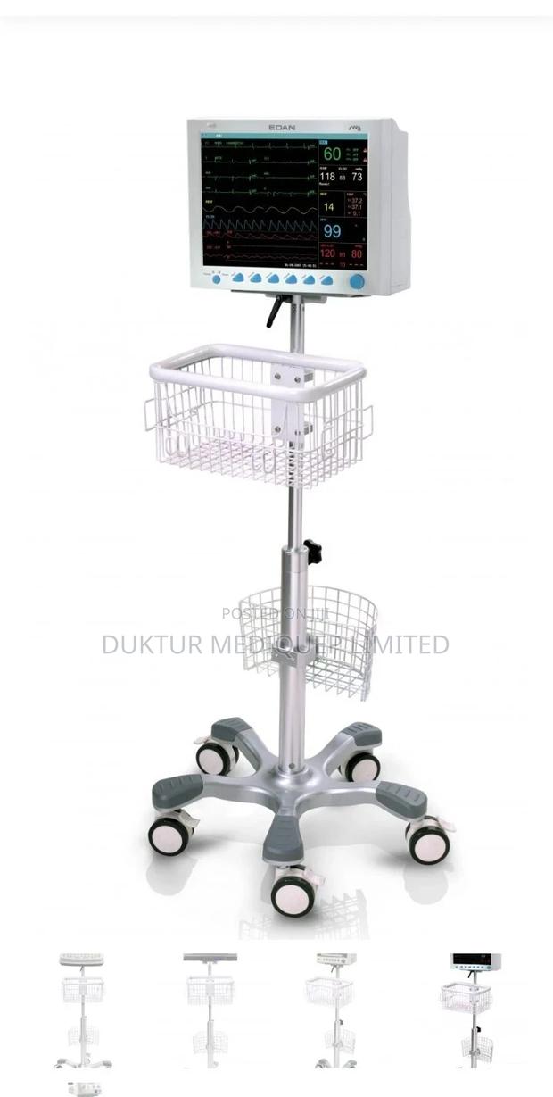 Patient Monitor 12" With Stand - thumbnail 3