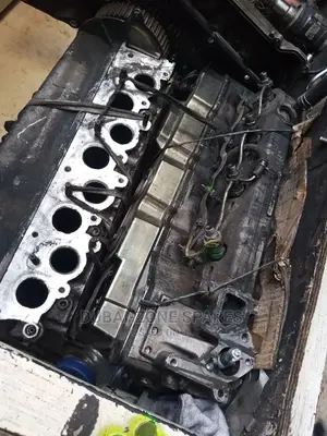 Cylinder Head 4M40 Pajero, L200 Available.