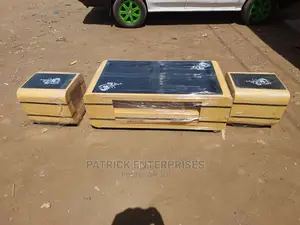 Morden Coffee Table With 2 Stools
