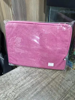 Zipper Laptop Sleeve (Pink)