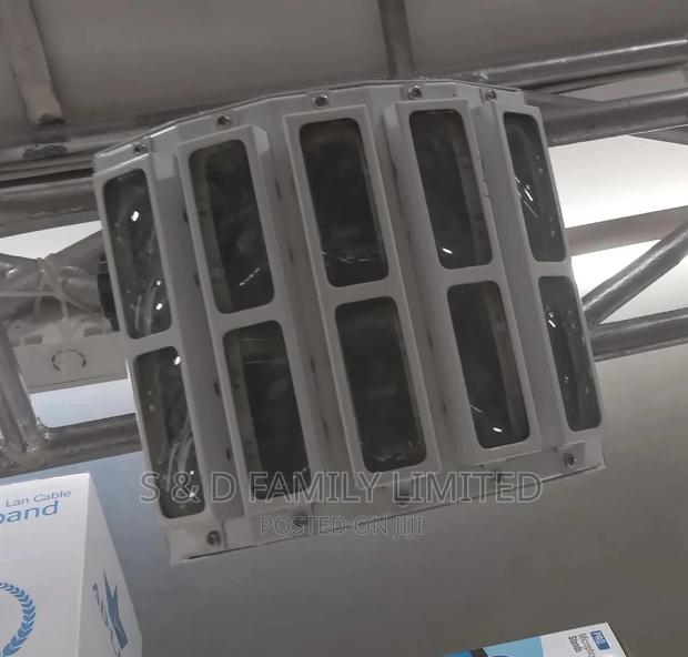 Double Butterfly Light - main view