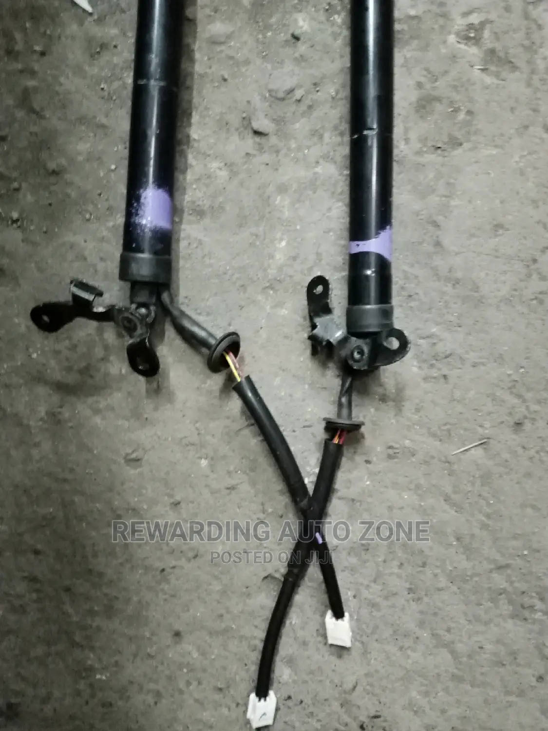 Harrier 2015 Shock Boots.Electric