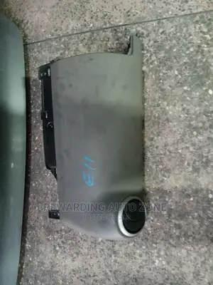 Nissan Note E11 2009 Model Dushbord Airbag