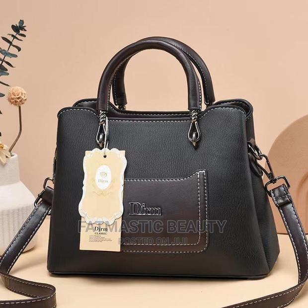 Classy Slingbags - main view