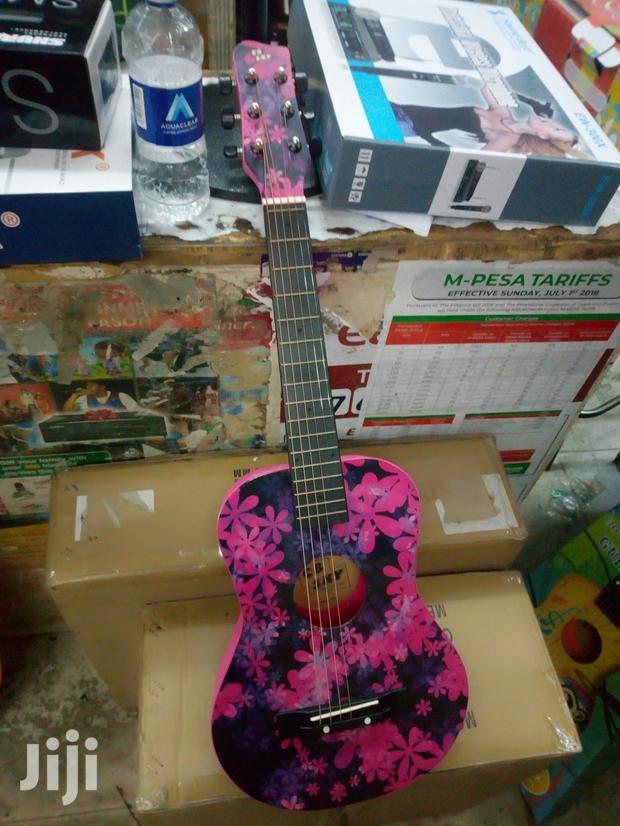 Acoustic Guitar 7-13 Yrs - main view