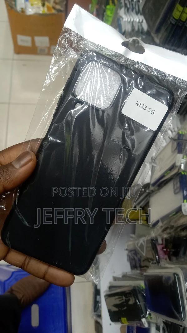 Back Case Silicon Samsung Galaxy M33 5G Black - thumbnail 3