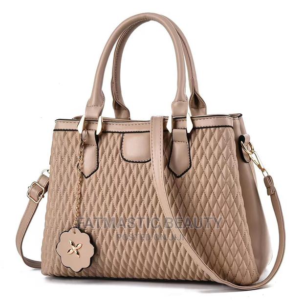 Classy Slingbags - main view