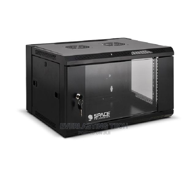 Networking Cabinet 4u 600 by 450 - main view