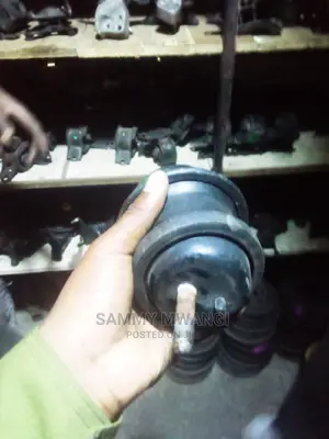 Toyota Crown Engine Mountain Ex