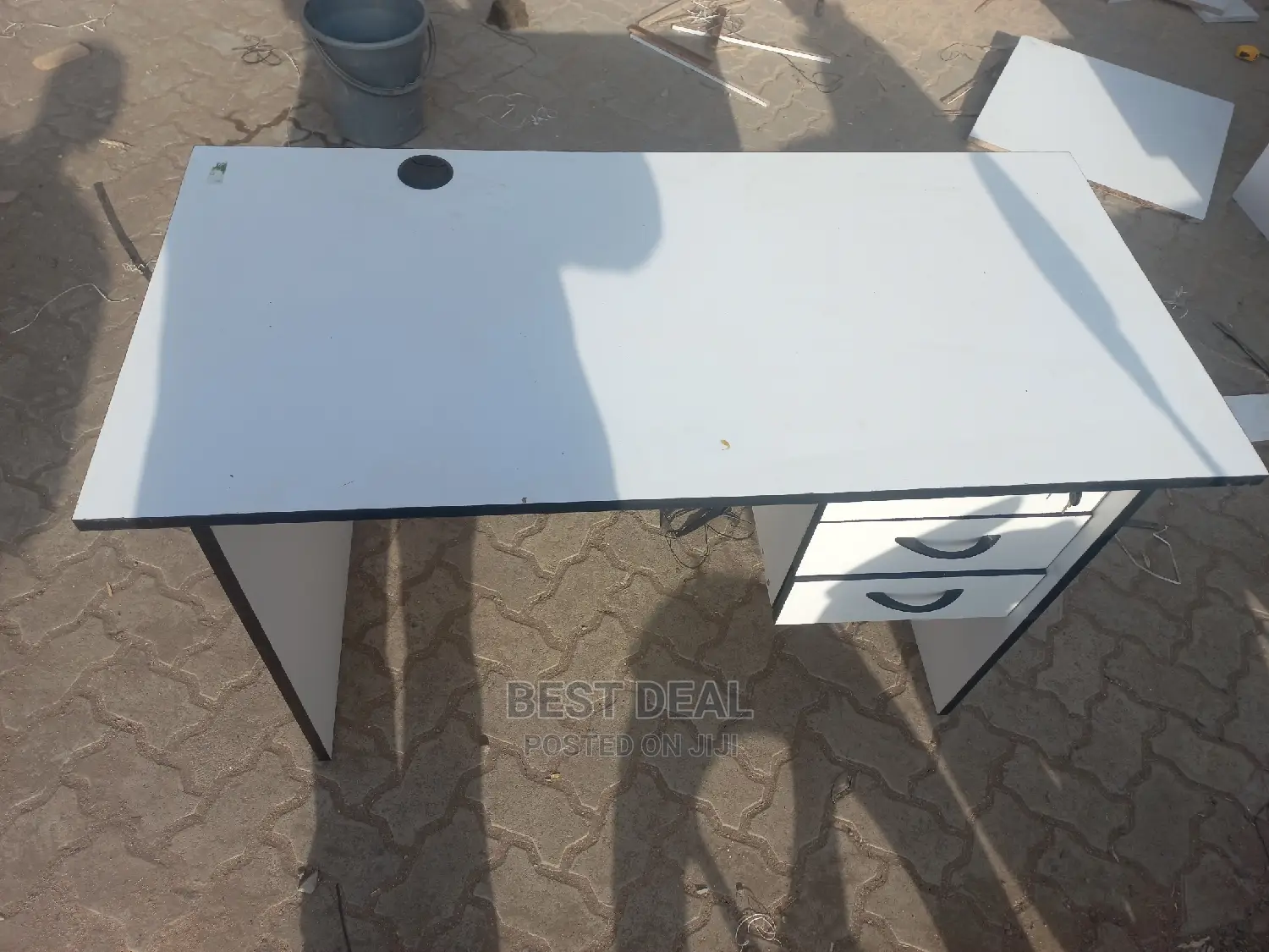 Office Desks