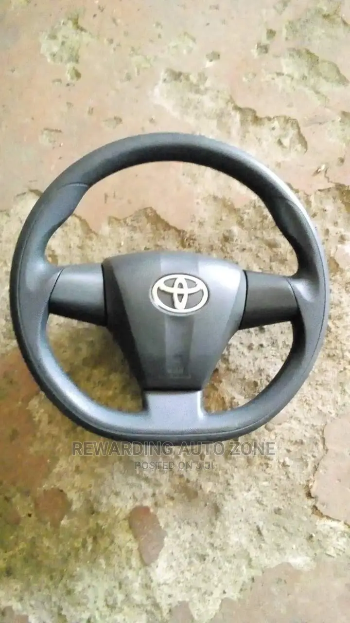 Toyota Wish 2012 Steering Airbag.