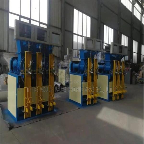 Automatic Valve Port Drop Bag Packaging Machine - main view