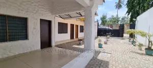 8bdrm Villa in Gasaro, Mtwapa for Sale
