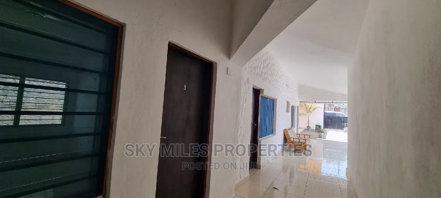 8bdrm Villa in Gasaro, Mtwapa for Sale