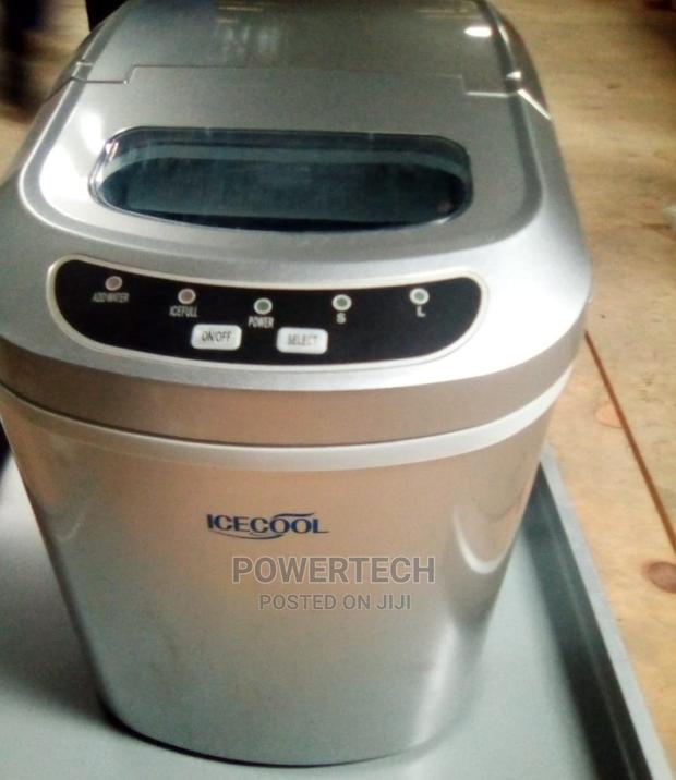 Icecube Maker - main view