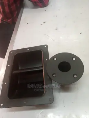 Speaker Handle Plus Speaker Port