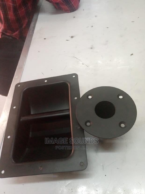 Speaker Handle Plus Speaker Port - main view