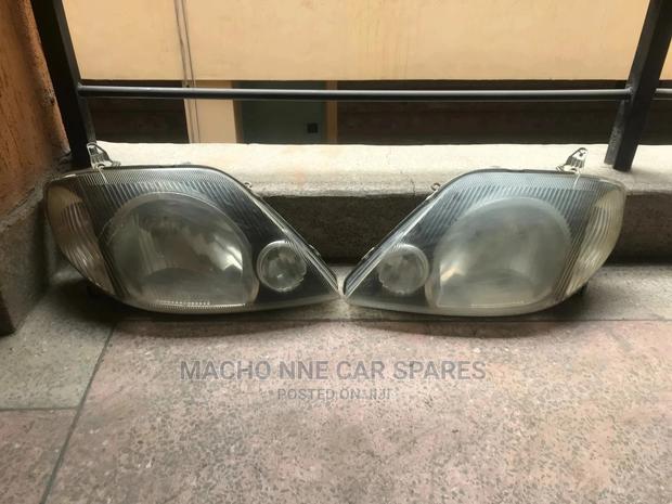 Toyota Nze 2002 Headlight