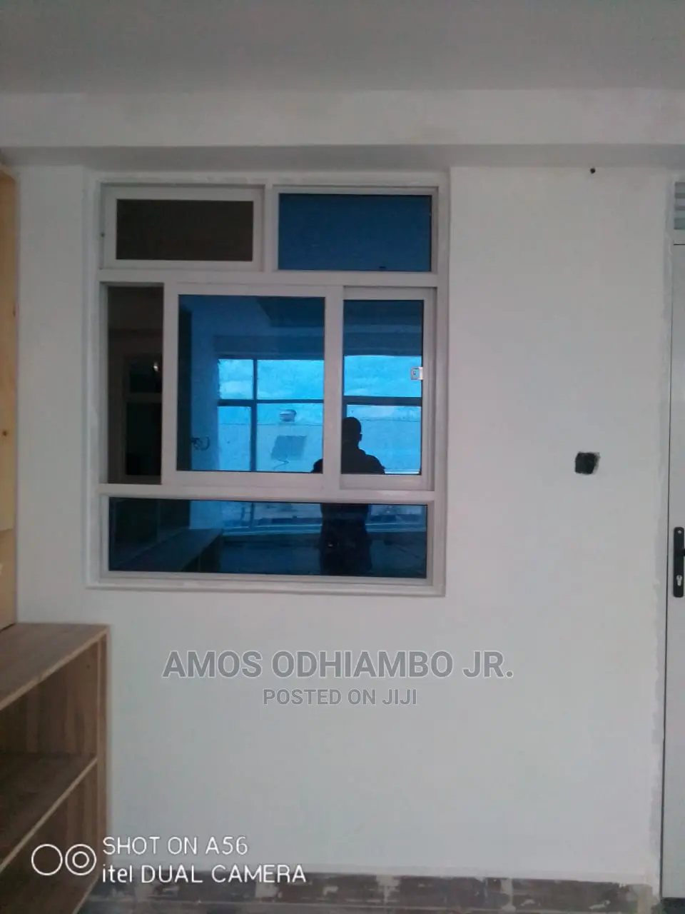 Alluminiam Partitions and Fittings