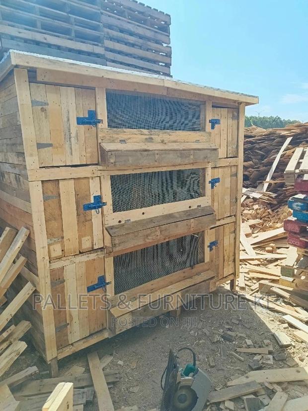 Chicken Cage 009 - main view