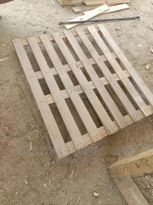 Pallets 0876 - thumbnail 2