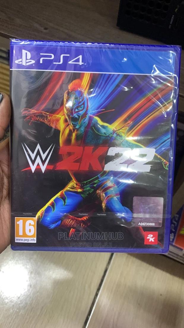 W 22 Playstation 4 - main view