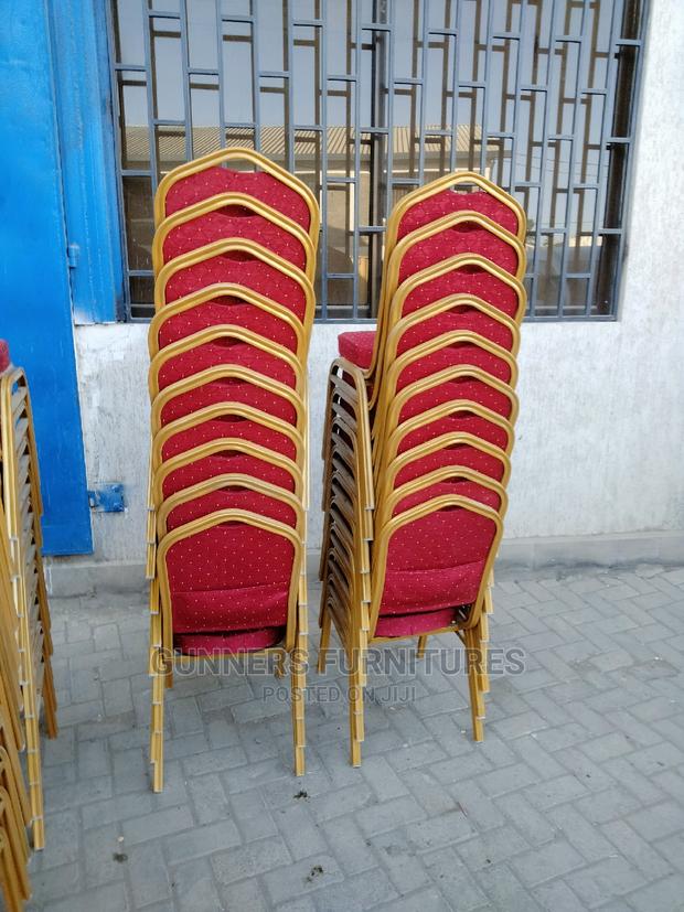 Banquets Chairs. - thumbnail 3