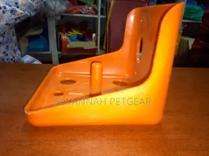 Livestock Nutrition Lick Brick Feeder for Holding Salt Blocks