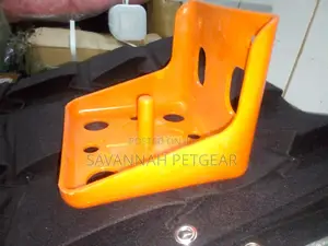 Livestock Nutrition Lick Brick Feeder for Holding Salt Blocks