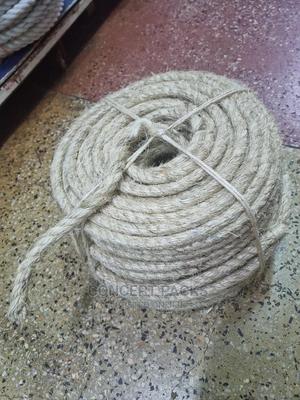 Natural Sisal Rope 14mm X 200mtrs. - thumbnail 2