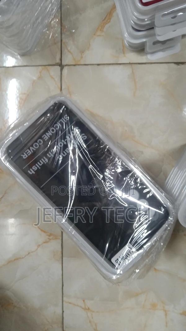 Tecno Camon 18 Case, Soft TPU Back Cover Shockproof Silicone - thumbnail 2