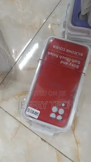 Samsung Galaxy M33 5G Pure Color Liquid Silicone Shockproof