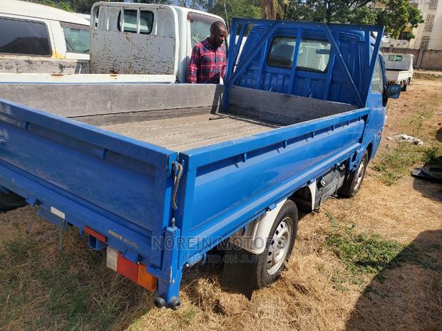 Mazda Bongo 2015 Blue - thumbnail 5