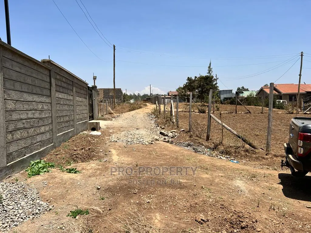 100 X 100ft Fenced Plot for Sale in Kikuyu, Kamangu.