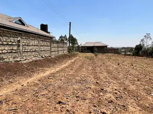 100 X 100ft Fenced Plot for Sale in Kikuyu, Kamangu.