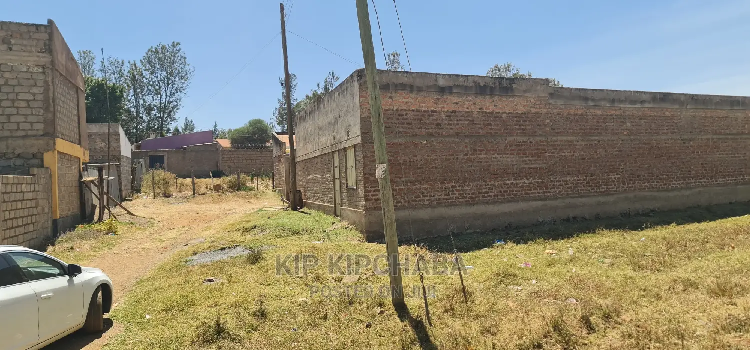 1⁄4 Plot for Sale in Eldoret Annex Shopping Centre