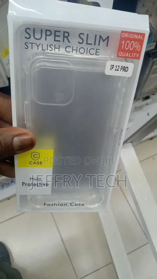 iPhone 12/12 Pro Clear Shockproof Phone Case Cover