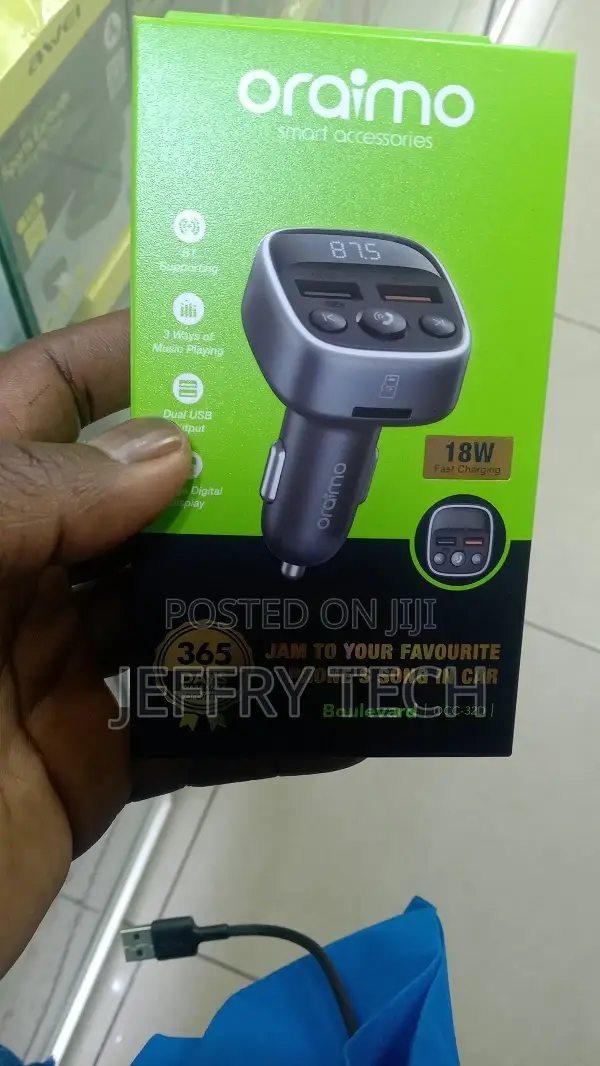 Oraimo Boulevard 18W Dual Output 3 Ways Play Car Charger