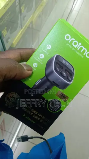 Oraimo Boulevard 18W Dual Output 3 Ways Play Car Charger
